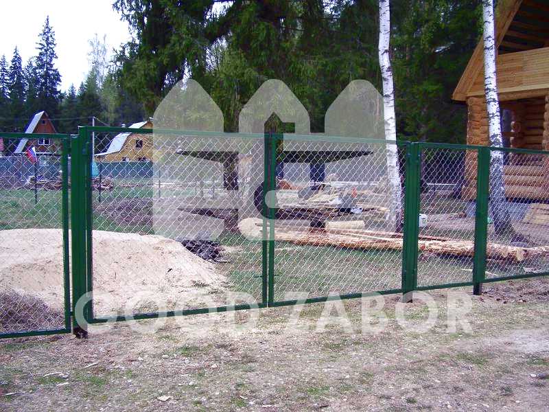 Ворота из сетки рабицы